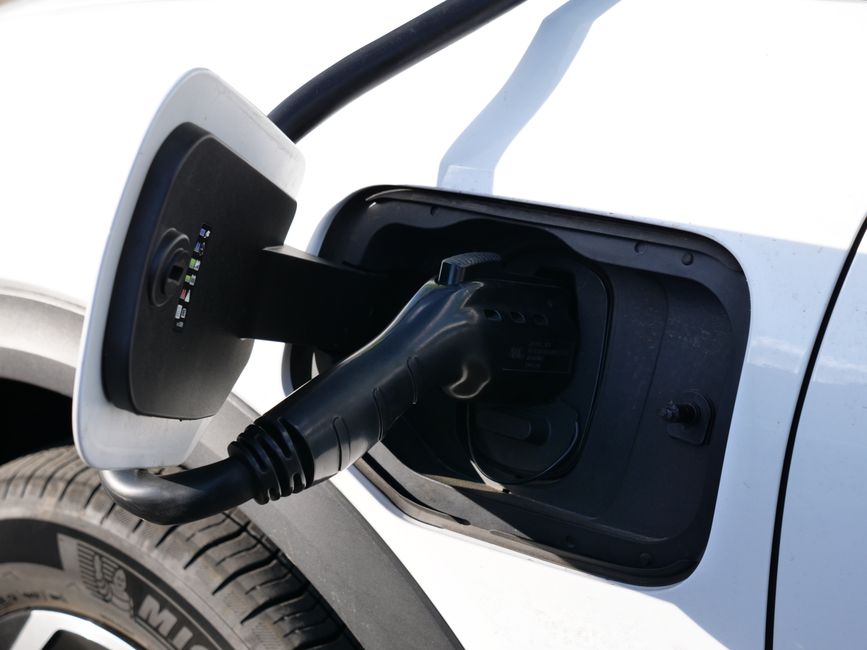 Borne de recharge chargeur mobile