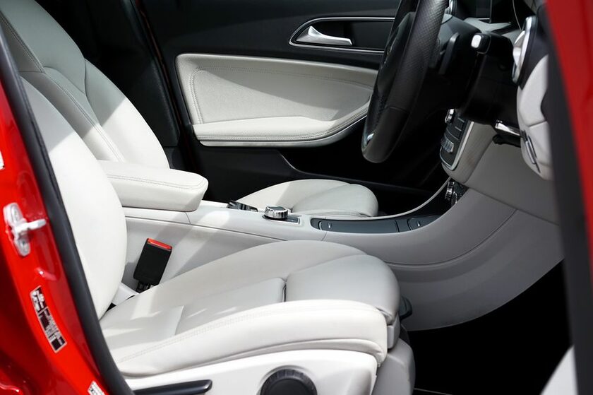 E360, avant + int&eacute;rieur 360° (1944p + 1944p) VANTRUE